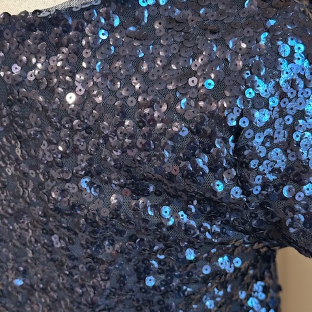 White House Black Market Navy Sequin Top Size XS - Picture 3 of 5